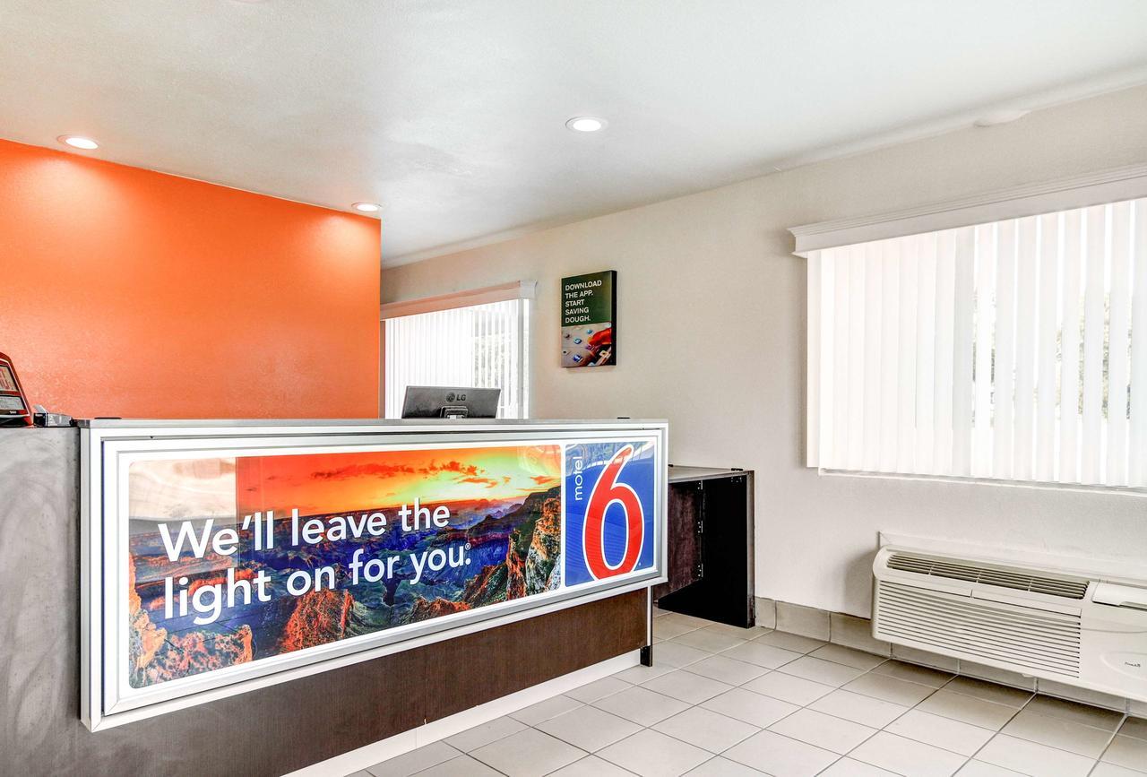 Motel 6 Waco - Lacy Lakeview Bellmead Exteriör bild